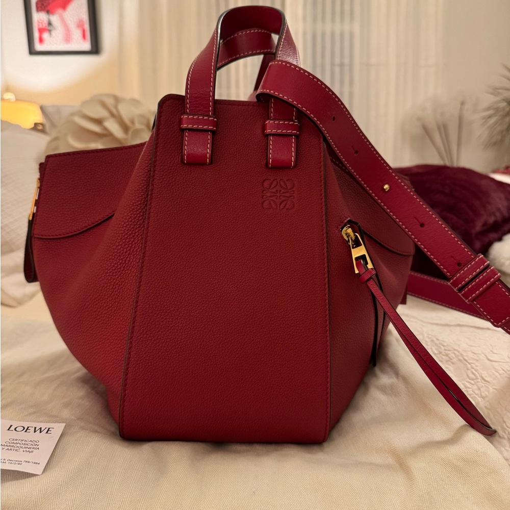 🩶SOLD🩶 Loewe Small Hammock Bag Red